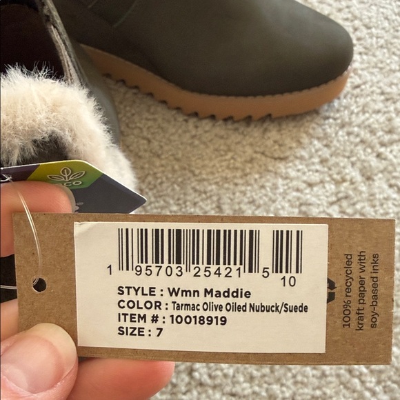 Toms Dark Green Ankle Booties with Faux Fur - Picture 2 of 9